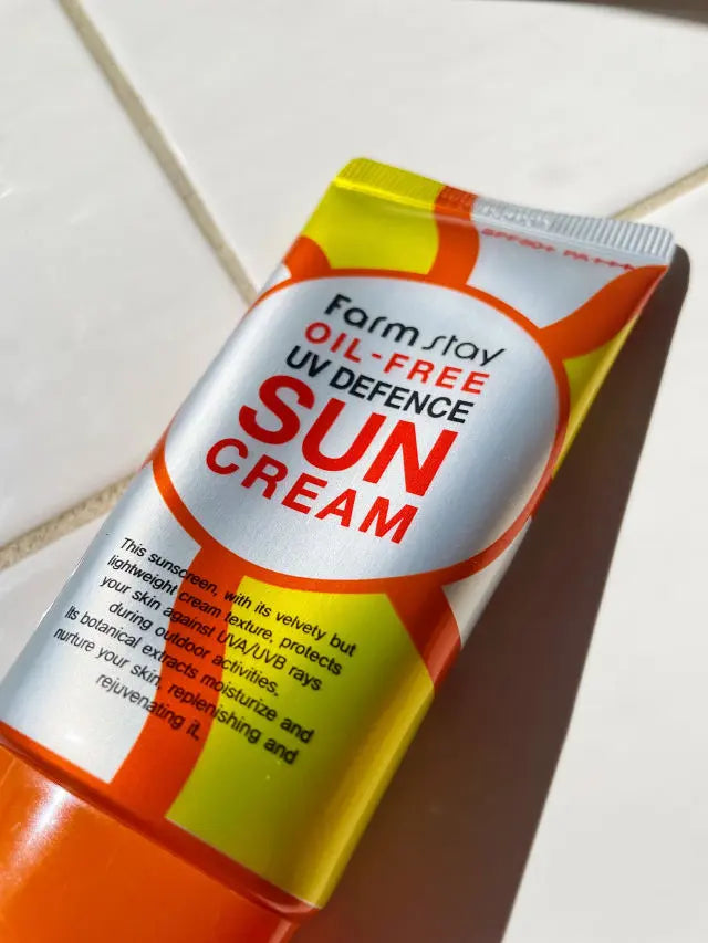 FARM STAY OIL-FREE UV DEFENCE SUN CREAM 70ML